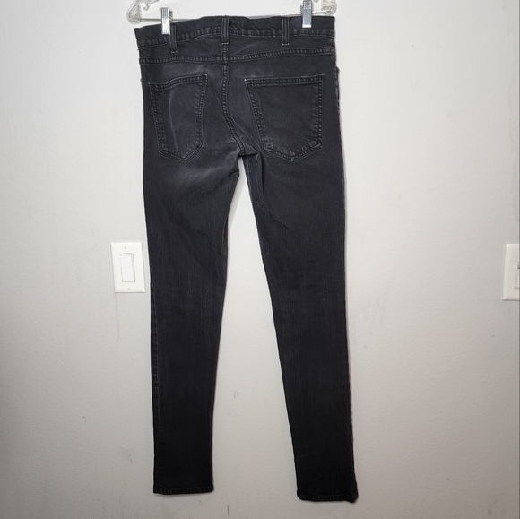 Current/Elliot midnight w/studs skinny jeans - Picture 5 of 12